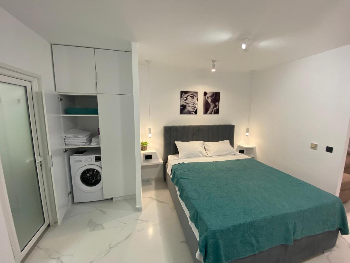 Deluxe Pool Apartment 4 Petrovac Eksteriør bilde