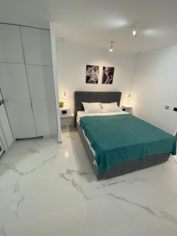 Deluxe Pool Apartment 4 Petrovac Eksteriør bilde