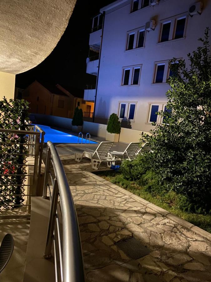 Deluxe Pool Apartment 4 Petrovac Eksteriør bilde